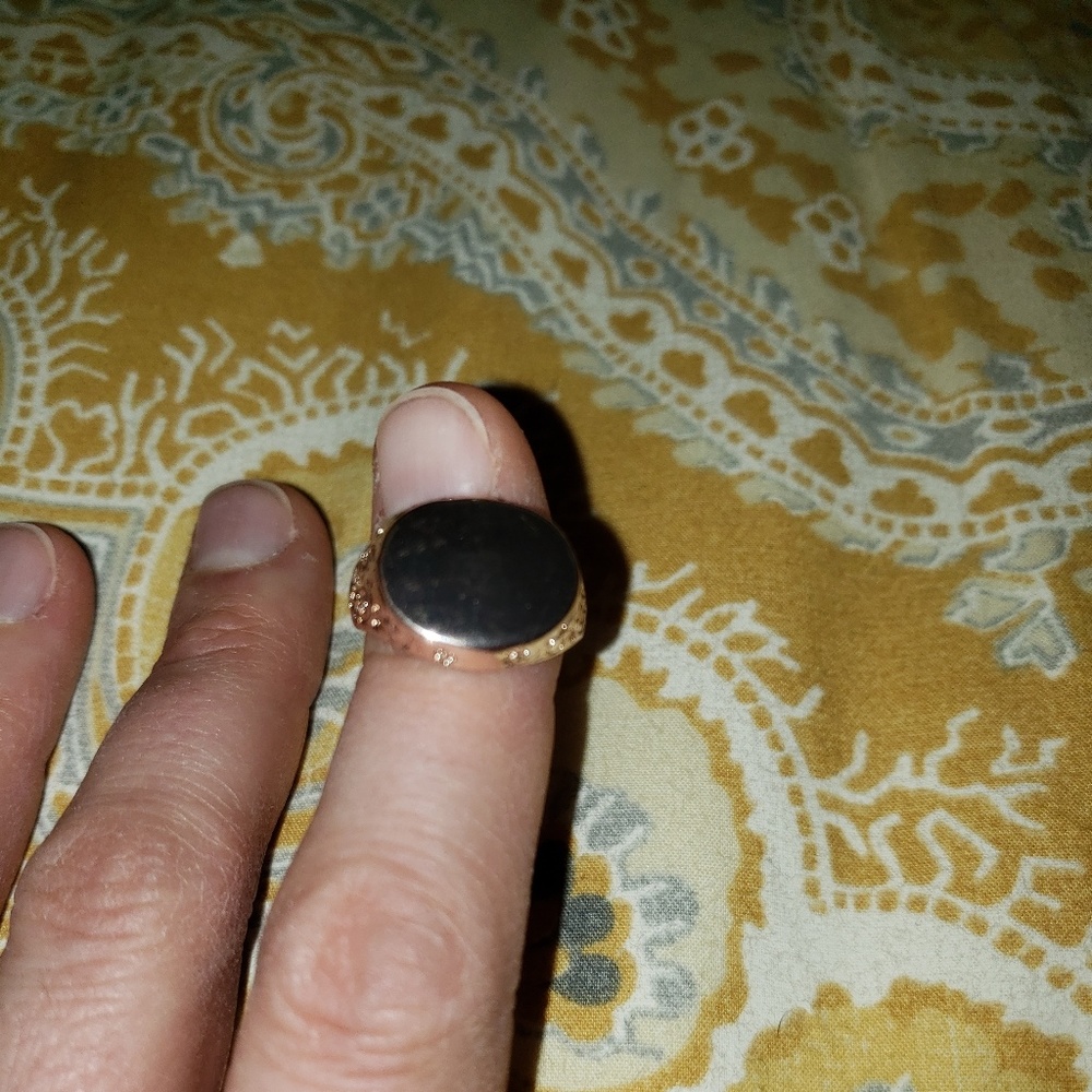 Signet Ring Rose Gold